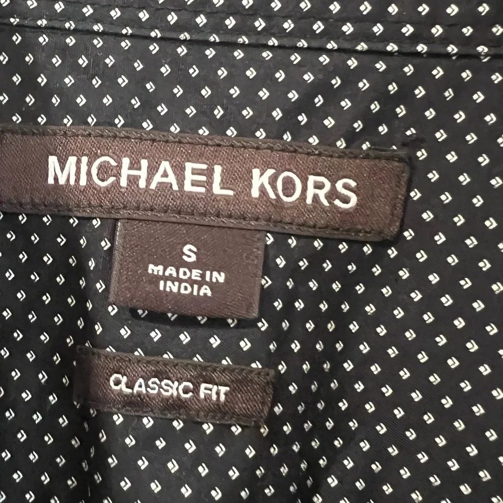 Michael Michael Kors dot print Long Sleeve Button Shirt Size S CLASSIC FIT